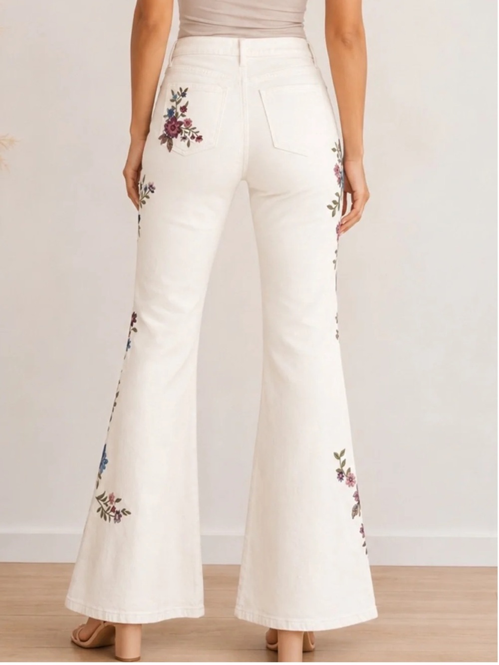 DRIFTWOOD Farrah Embroidered Flare Leg Jeans Blue Birds - Picture 2 of 14